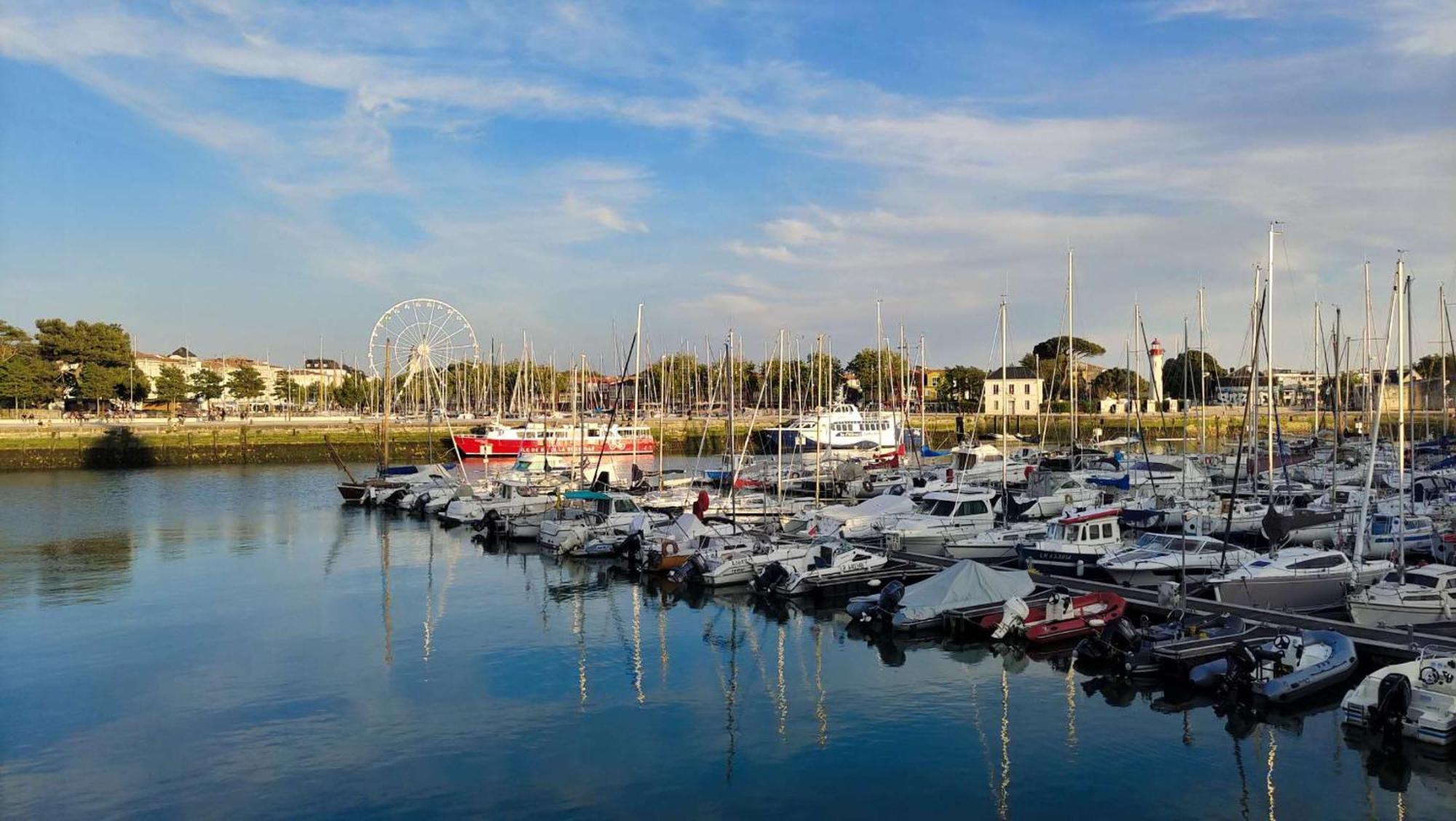 Charmant T2 Avec Piscine Vue Lac Aux Minimes La Rochelle La Rochelle  Bagian luar foto